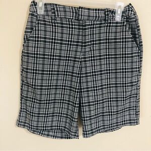 Hot Topic Plaid Bermuda Shorts